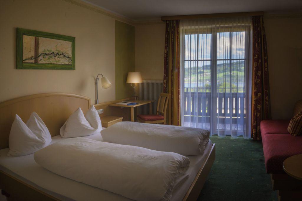 Stiedlbauerhof Villa Seeham Room photo